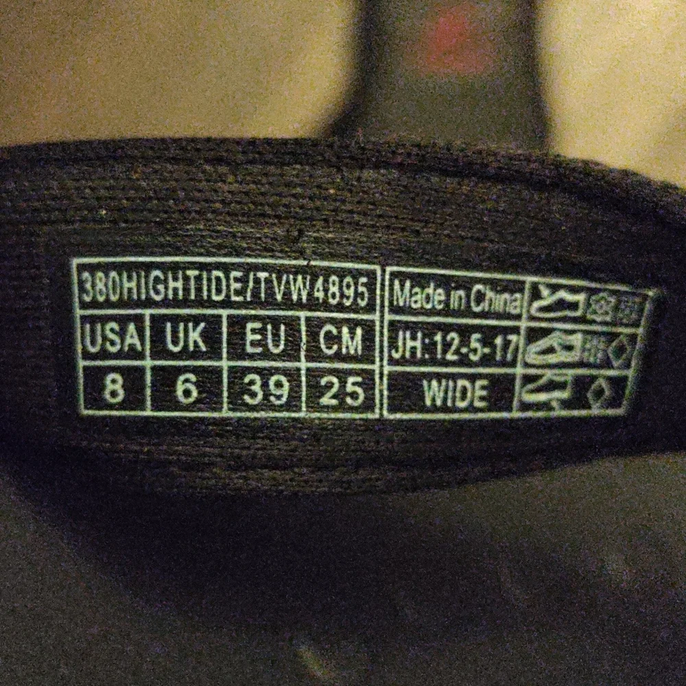 Vionic. "High Tide" Thong Sandals_8